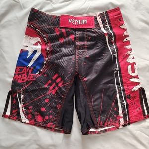 RARE Venum Korean Zombie UFC 163 Shorts (Size XS)